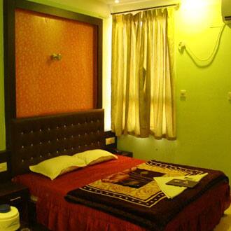 Hotel Comfort Inn, Tarapith 2